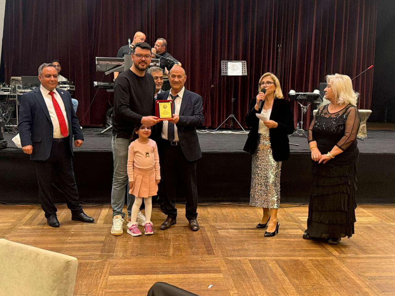 İzmir’de Yaşayan Muğlalılar Geleneksel Gala Gecesinde Bir Araya Geldi 4